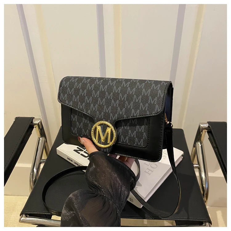 Sac à Main Femme Quotidien – Tote Élégant & Simple pour un Style Urbain