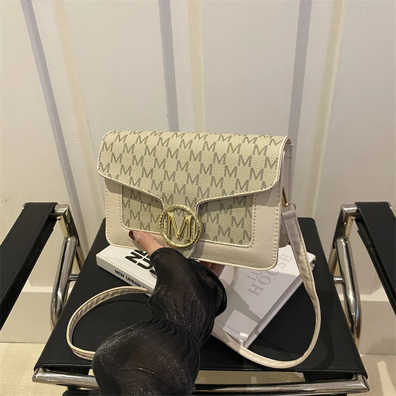 Sac à Main Femme Quotidien – Tote Élégant & Simple pour un Style Urbain