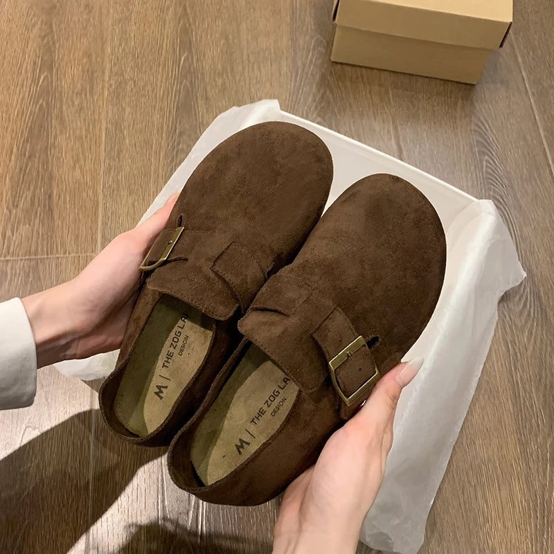 Women’s Shoes 2025 – Comfortable Barefoot Flats & Slip-On Moccasins