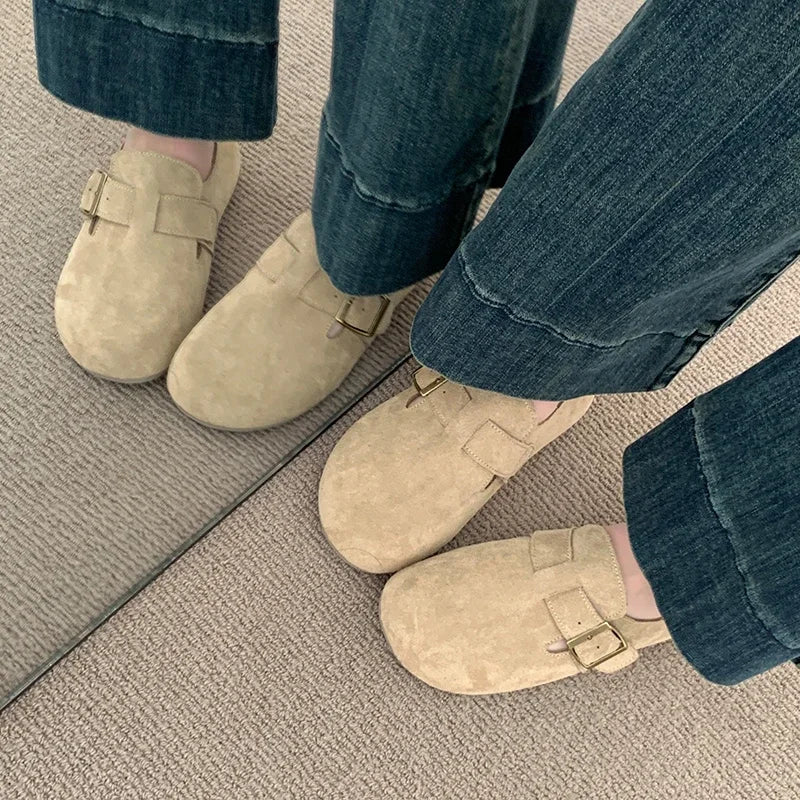 Women’s Shoes 2025 – Comfortable Barefoot Flats & Slip-On Moccasins