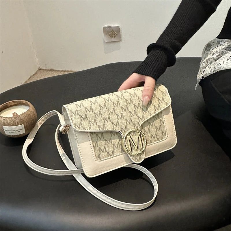 Sac à Main Femme Quotidien – Tote Élégant & Simple pour un Style Urbain